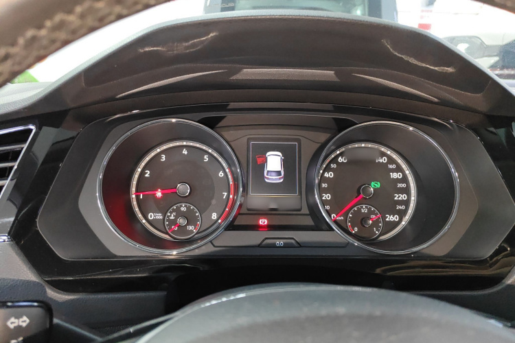 大众 途观L 2017款 380TSI 自动四驱豪华版局部细节14