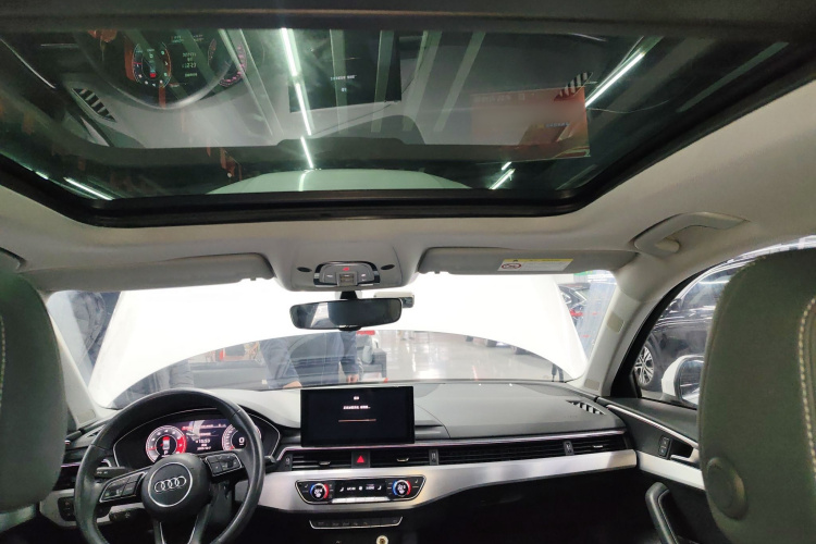 奥迪A4L 2020款 40 TFSI 豪华动感型中控内饰22