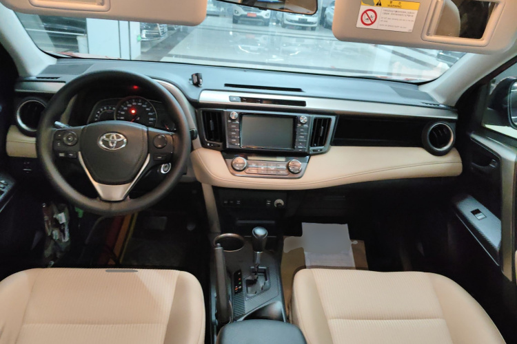 丰田 RAV4荣放 2013款 2.0L CVT四驱风尚版中控内饰12