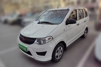 五菱汽车 五菱宏光 2021款 1.5L改款 S基本型 液压助力LAR