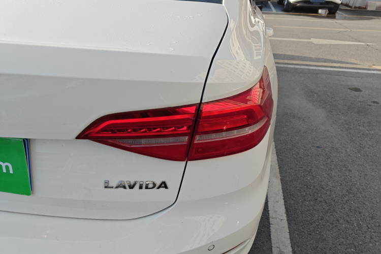 大众 朗逸 2019款 1.5L 自动视野版 国VI车身外观9