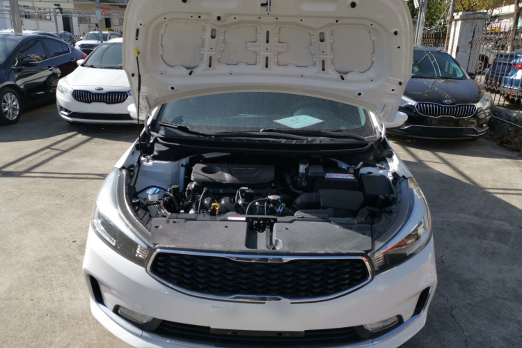 起亚K3 2016款 1.6L 手动GL机舱底盘24