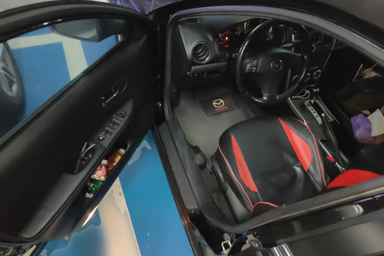 马自达6 2013款 2.0L 自动时尚型中控内饰7003