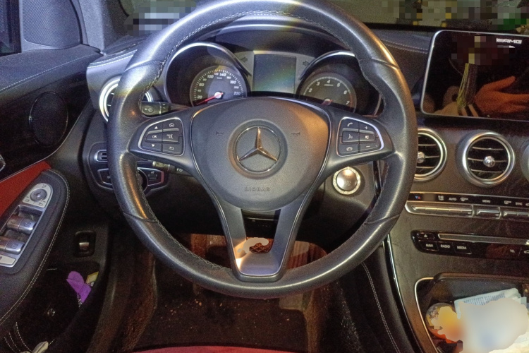 奔驰GLC轿跑 2017款 GLC 200 4MATIC 轿跑SUV中控内饰13