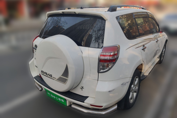 丰田 RAV4荣放 2010款 2.0L 自动豪华升级版车身外观6005