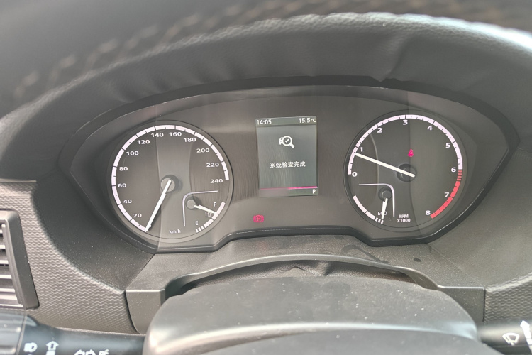 观致5 2018款 改款 1.6T 自动领先型局部细节14