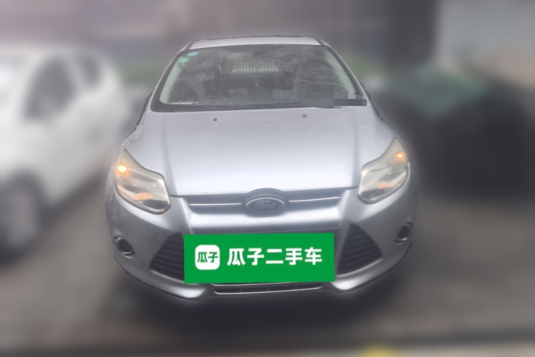 福特 福克斯 2012款 三厢 1.6L 自动风尚型车身外观6001