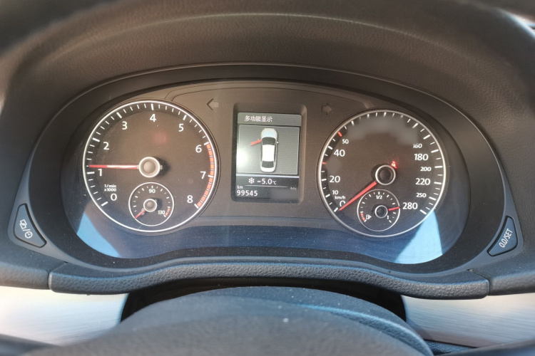 大众 帕萨特 2015款 1.8TSI DSG御尊版局部细节14