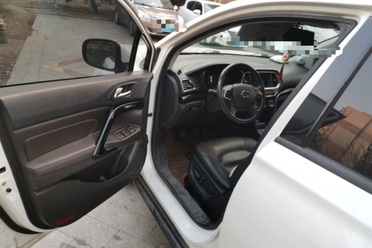 广汽传祺 传祺GS4 2017款 235T 手动两驱豪华版中控内饰20