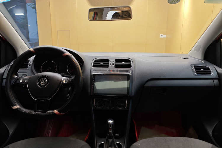 大众 Polo 2018款 1.5L 自动安享型中控内饰7009