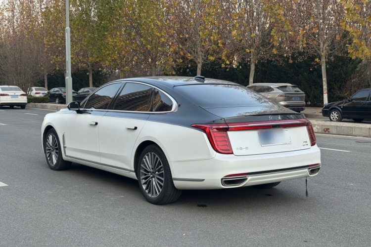 红旗H9 2022款 2.0T 智联旗享版车身外观6002