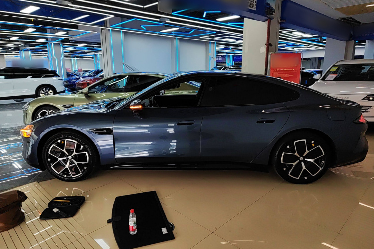 小米汽车 小米SU7 2024款 后驱长续航智驾版车身外观6003