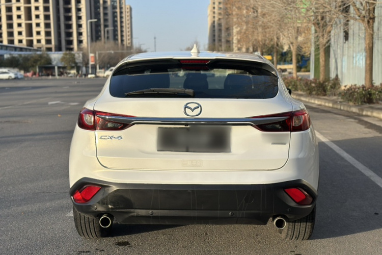 马自达CX-4 2018款 2.0L 自动两驱蓝天探索版 国V车身外观6008