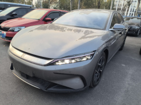 比亚迪 汉 2023款 EV 冠军版 715KM前驱尊荣型