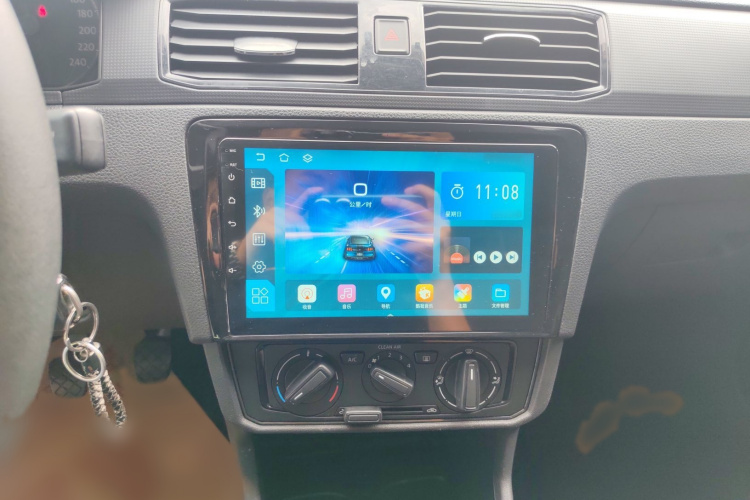 大众 桑塔纳 2019款 1.5L 手动风尚版 国VI中控内饰7004