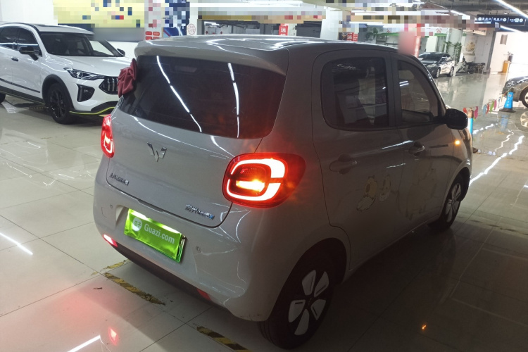 五菱汽车 宏光MINIEV 2025款 四门版 进阶款车身外观7