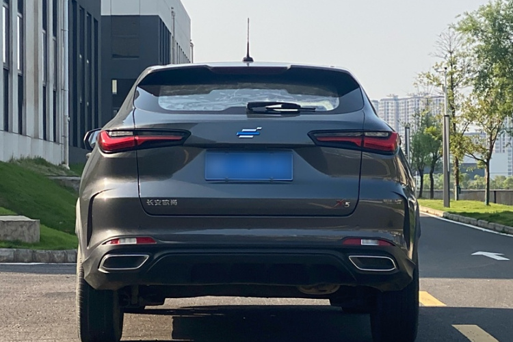 长安欧尚X5 2021款 1.6L CVT豪华型车身外观6004