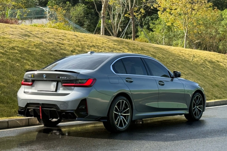 宝马3系 2025款 325Li M运动套装车身外观6005