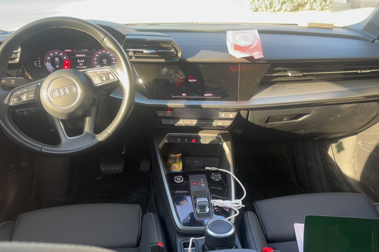 奥迪A3 2024款 Sportback 35 TFSI 时尚运动型中控内饰7003