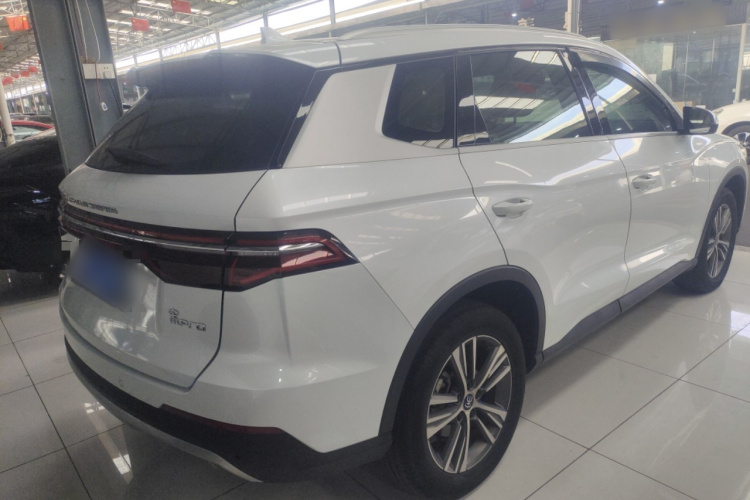 比亚迪 宋Pro 2019款 1.5T 自动精英型车身外观7