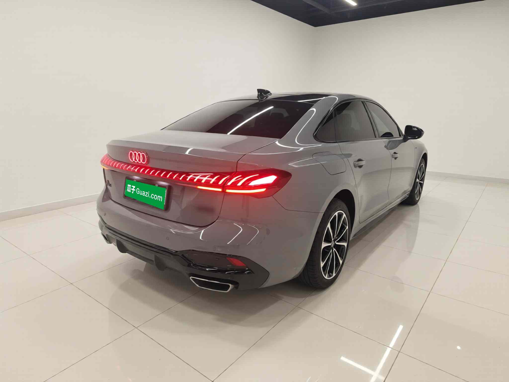 奥迪A5L 2026款 2.0T 运动版(5)