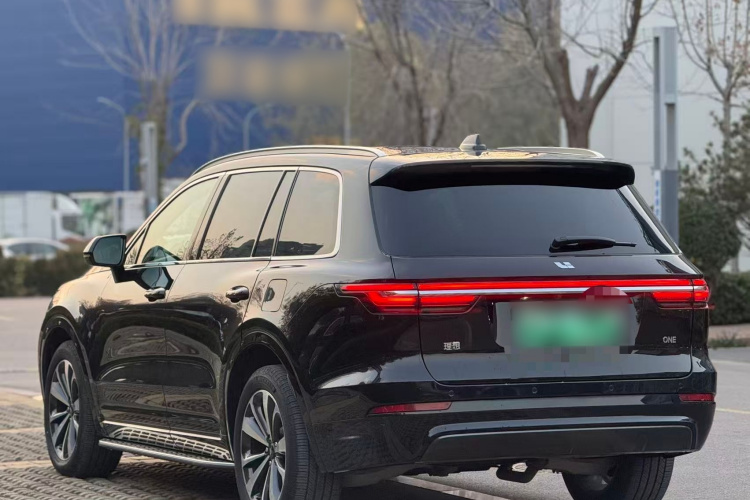 理想汽车 理想ONE 2020款 增程6座版车身外观6002