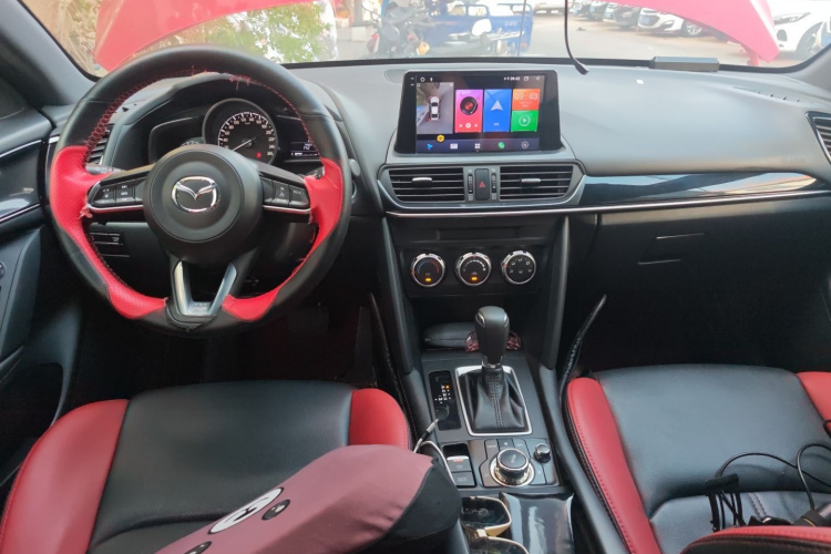 马自达CX-4 2021款 2.0L 自动两驱蓝天活力版中控内饰12