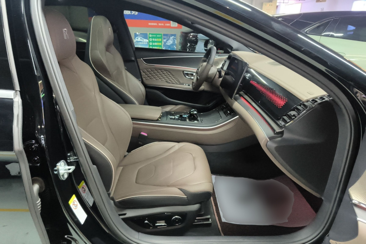 比亚迪 汉 2022款 EV 创世版 610KM四驱尊享型局部细节41