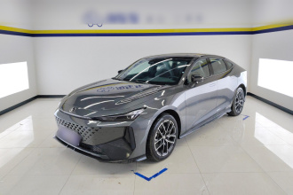 长安UNI-V 智电iDD 2024款 蓝鲸智电iDD 136km 智尊型