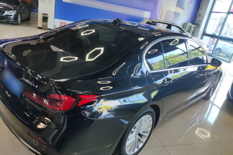 宝马5系 2021款 525Li 豪华套装车身外观7