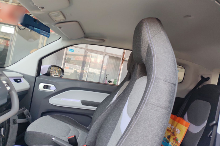 奇瑞 QQ冰淇淋 2022款 170km 圣代 磷酸铁锂中控内饰22