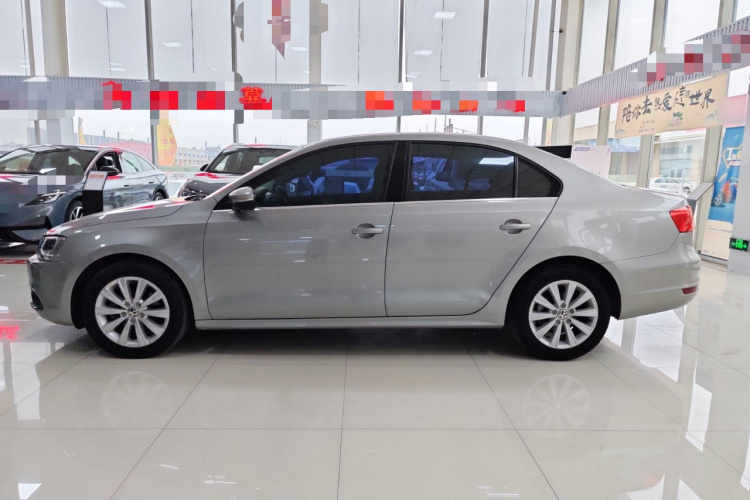 大众 速腾 2014款 改款 1.6L 自动舒适型车身外观6003