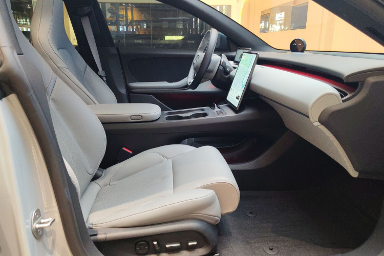 蔚来ET5T 2024款 75kWh Touring局部细节41