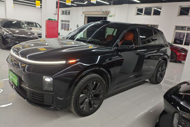 理想汽车 理想L7 2023款 Max车身外观4