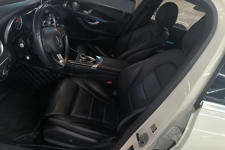 奔驰C级(进口) 2015款 C 200 旅行轿车局部细节19