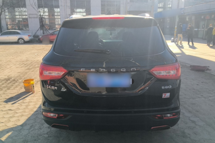 东风风光 风光580 2021款 改款 ☆星版 1.8L 手动精英型车身外观6