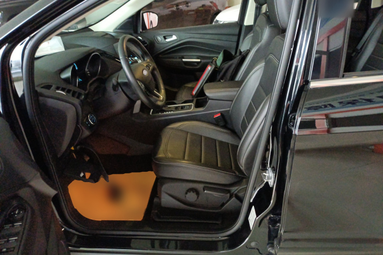 福特 翼虎 2018款 EcoBoost 180 两驱铂翼型中控内饰19