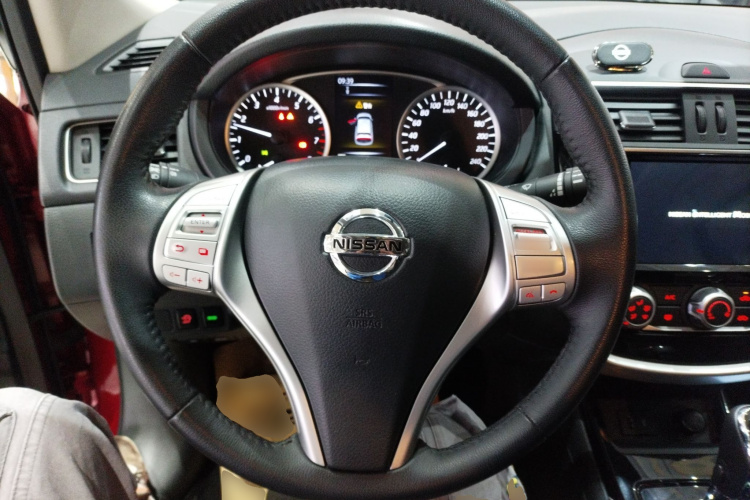 日产 骐达TIIDA 2021款 1.6L CVT智行版中控内饰13