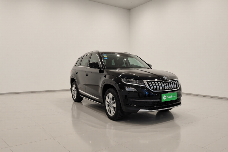 斯柯达 柯迪亚克 2019款 TSI330 5座两驱豪华优享版 国V车身外观3