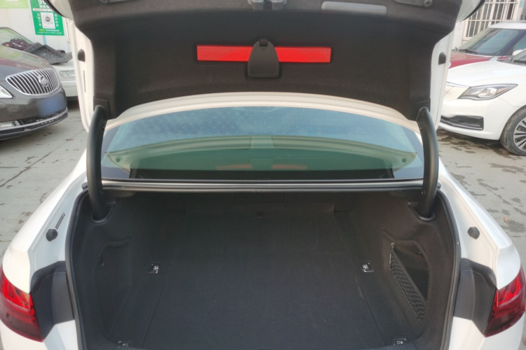 奥迪A4L 2023款 40 TFSI 时尚动感型局部细节23