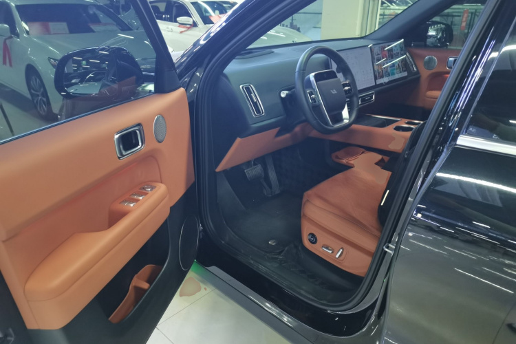 理想汽车 理想L6 2024款 Pro中控内饰7003