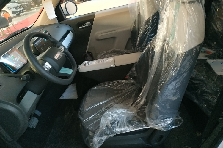 长安启源 长安Lumin 2025款 205km 香沁款中控内饰19