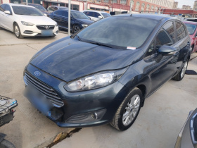 福特 嘉年华 2013款 两厢 1.5L 手动时尚型