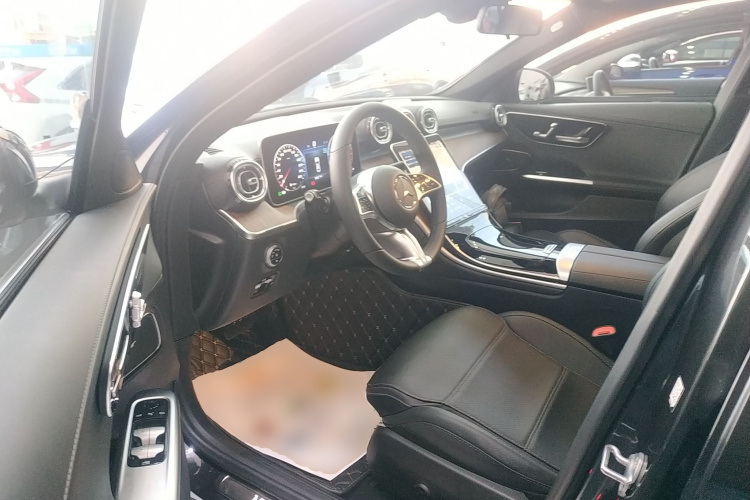 奔驰C级 2022款 改款 C 260 L中控内饰7003