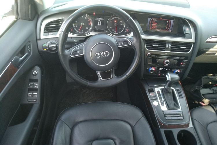 奥迪A4L 2016款 35 TFSI 自动舒适型局部细节13