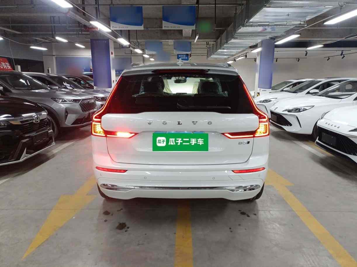 沃尔沃XC60 2026款 B5 四驱智逸豪华版(4)