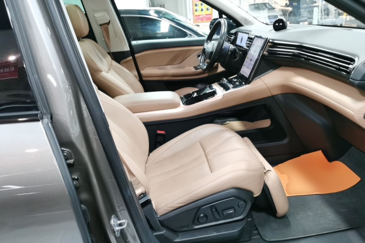 蔚来ES8 2018款 355KM 基准版 六座版局部细节41