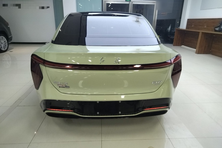 红旗EH7 2024款 690 Pro荣耀版车身外观6