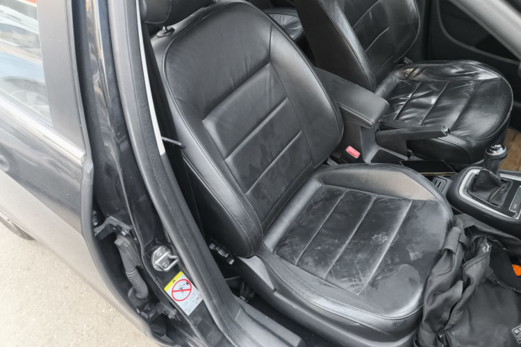 大众 朗逸 2013款 改款经典 1.6L 手动舒适版局部细节41