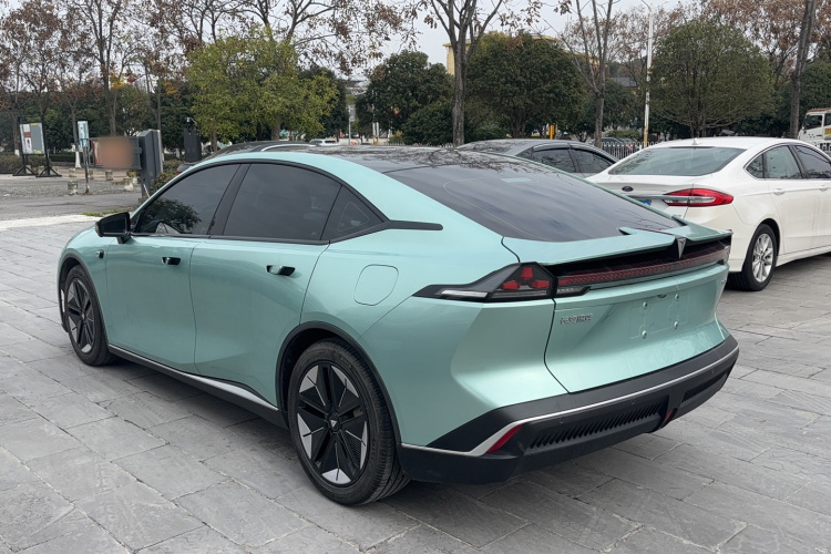 深蓝汽车 深蓝SL03 2023款 200Max增程版车身外观6005